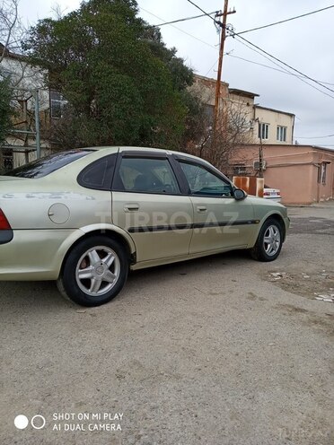 Opel Vectra 1995, 432,000 km - 2.0 l - Bakı