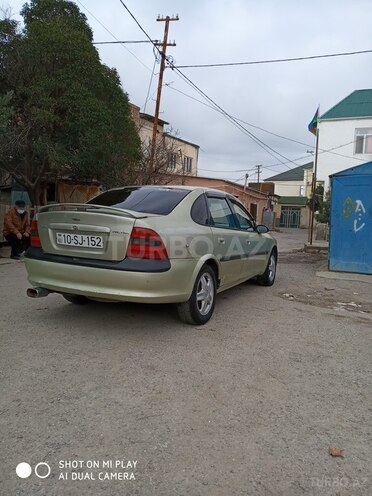 Opel Vectra 1995, 432,000 km - 2.0 l - Bakı