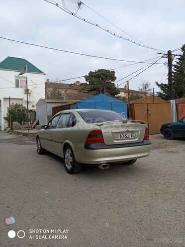 Opel Vectra 1995, 432,000 km - 2.0 l - Bakı