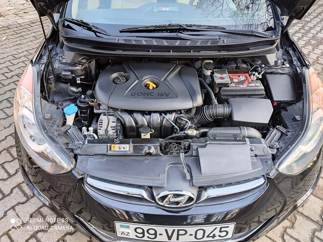 Hyundai Elantra 2013, 93,000 km - 1.8 l - Masallı
