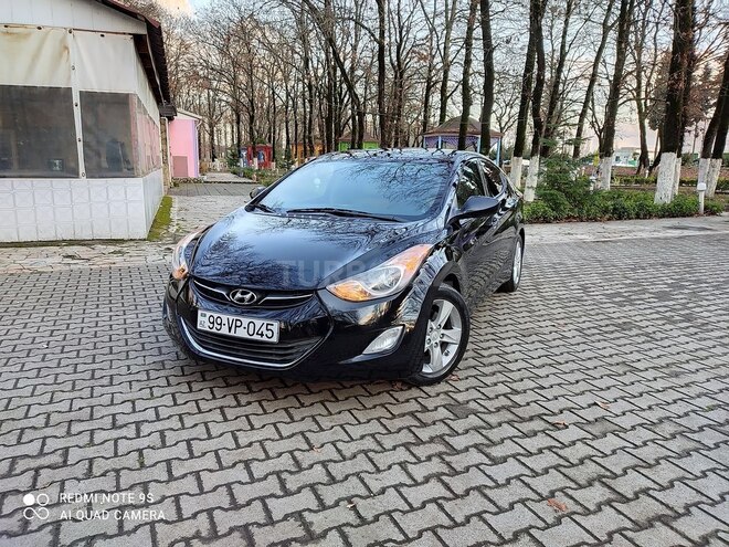 Hyundai Elantra 2013, 93,000 km - 1.8 l - Masallı