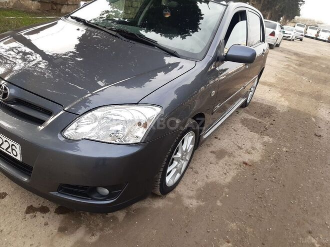 Toyota Corolla 2006, 175,200 km - 1.4 l - Bakı