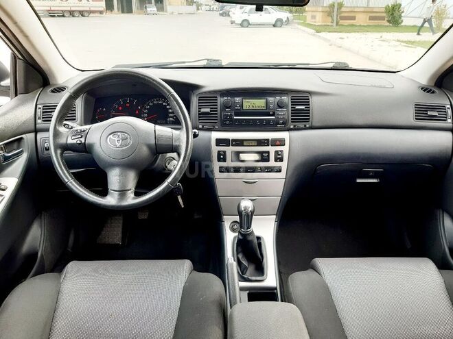 Toyota Corolla 2006, 175,200 km - 1.4 l - Bakı