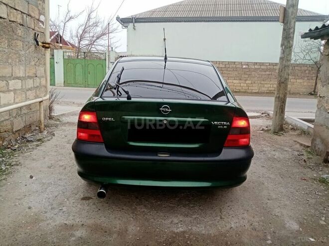 Opel Vectra 1996, 298,000 km - 2.0 l - Sumqayıt