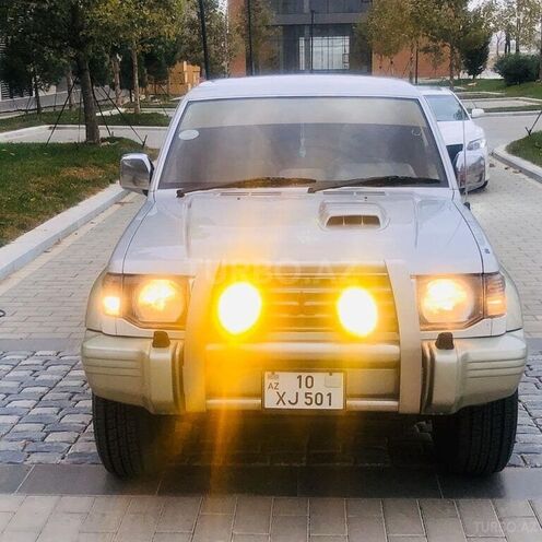 Mitsubishi Pajero 1994, 240,000 km - 2.8 l - Bakı