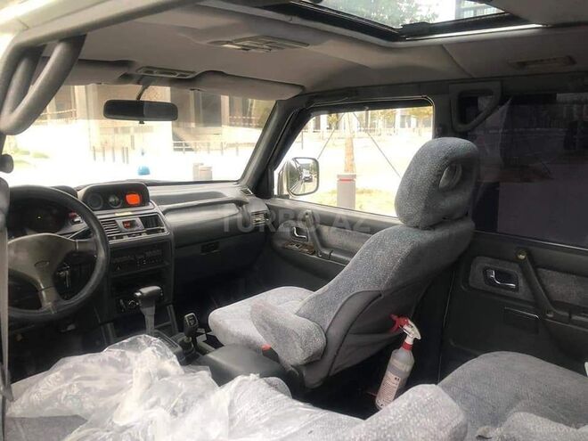 Mitsubishi Pajero 1994, 240,000 km - 2.8 l - Bakı