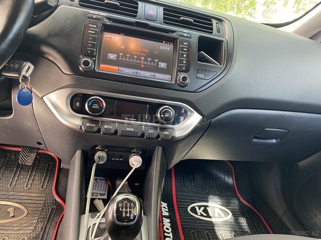 Kia Rio 2014, 116,000 km - 1.1 л - Bakı
