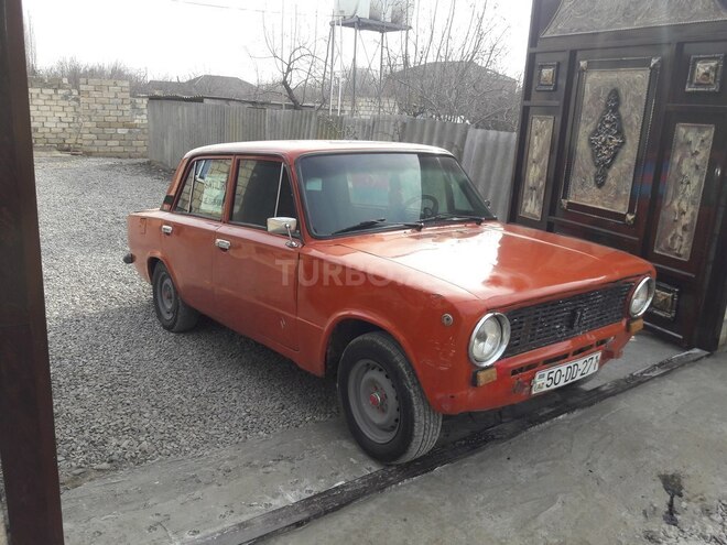 LADA (VAZ) 21011 1981, 100,000 km - 1.5 l - Beyləqan