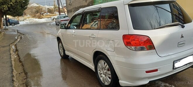 Mitsubishi Airtrek 2001, 200,000 km - 2.0 l - Bakı