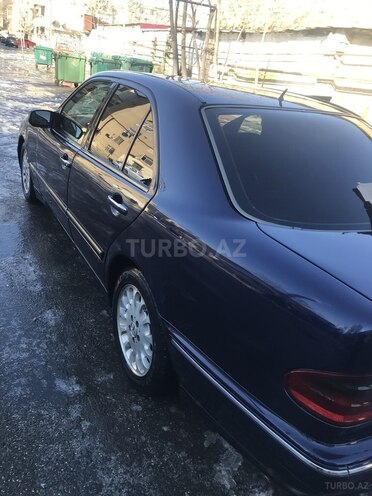 Mercedes E 220 2000, 451,000 km - 2.2 l - Bakı