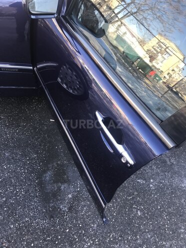 Mercedes E 220 2000, 451,000 km - 2.2 l - Bakı