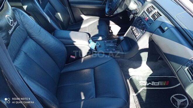 Mercedes E 280 1998, 220,000 km - 2.8 l - Bakı