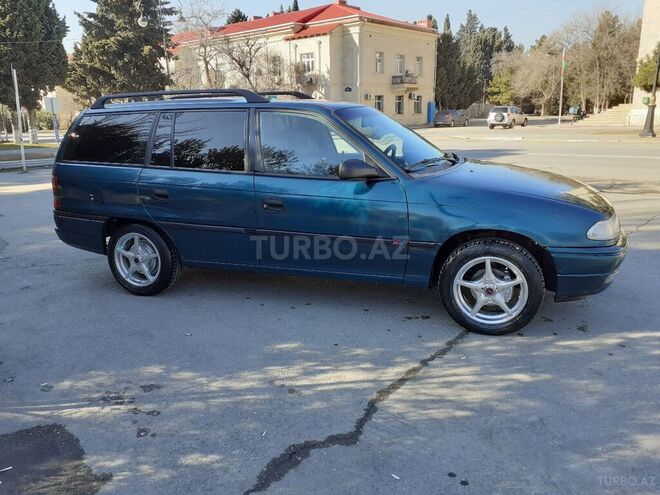 Opel Astra 1997, 435,000 km - 1.6 l - Xırdalan