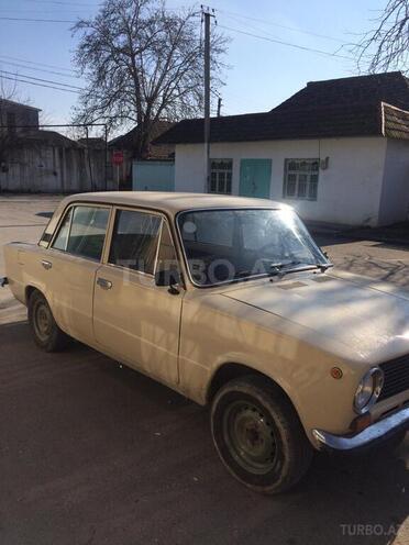 LADA (VAZ) 21011 1983, 100,000 km - 1.5 l - Göyçay