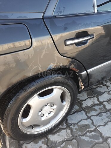 Mercedes E 200 1991, 450,000 km - 2.0 l - Gəncə