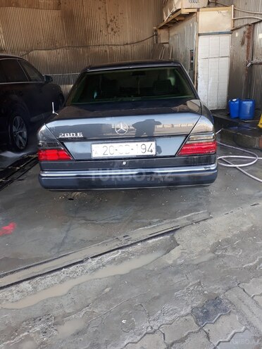 Mercedes E 200 1991, 450,000 km - 2.0 l - Gəncə