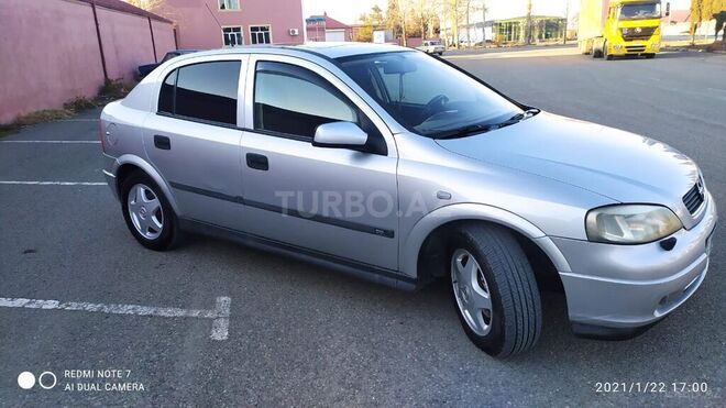 Opel Astra 1998, 209,511 km - 2.0 l - Gəncə
