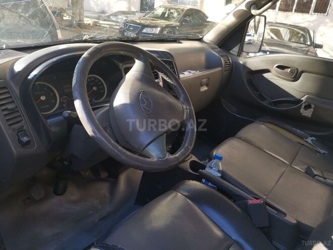 Hyundai H 100 2009, 180,000 km - 2.6 l - Bakı
