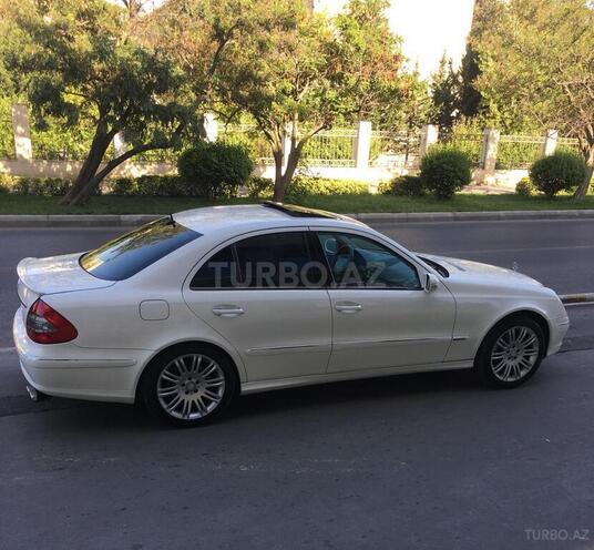Mercedes E 240 2004, 254,000 km - 2.6 л - Bakı