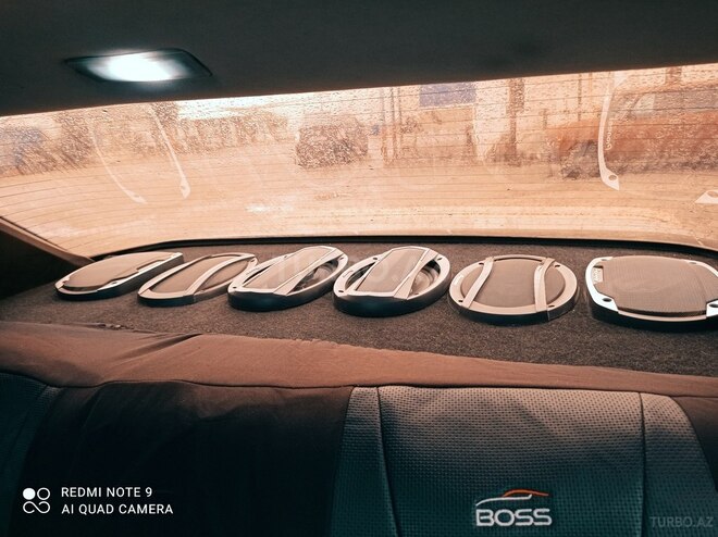Mercedes E 200 1991, 111,222 km - 2.0 l - Bakı