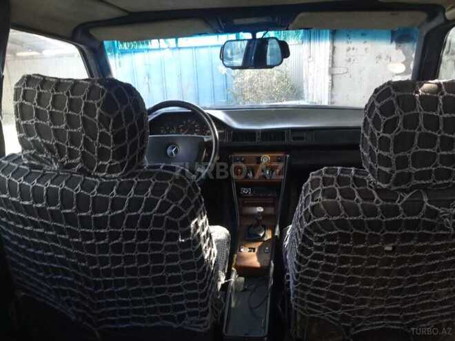 Mercedes E 200 1986, 356,808 km - 2.0 l - İmişli