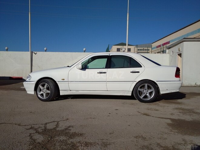 Mercedes C 230 1998, 220,607 km - 2.3 l - Bakı