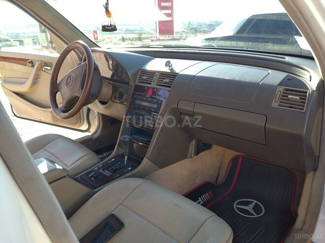 Mercedes C 230 1998, 220,607 km - 2.3 l - Bakı