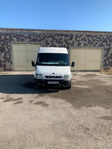 Ford Transit 2005, 378,000 km - 2.4 l - Yevlax