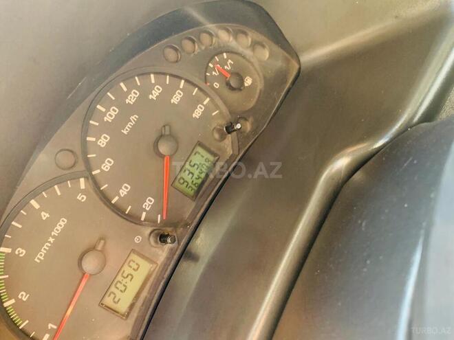Ford Transit 2005, 378,000 km - 2.4 l - Yevlax