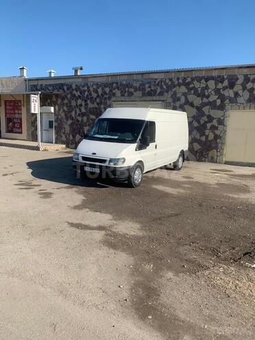 Ford Transit 2005, 378,000 km - 2.4 l - Yevlax