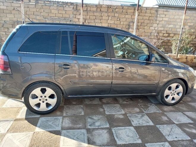 Opel Zafira 2010, 200,000 km - 1.7 l - Bakı