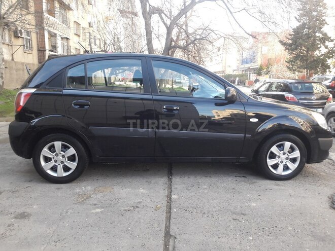 Kia Rio 2006, 218,000 km - 1.5 l - Bakı