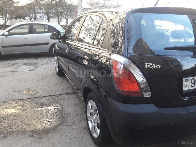 Kia Rio 2006, 218,000 km - 1.5 l - Bakı