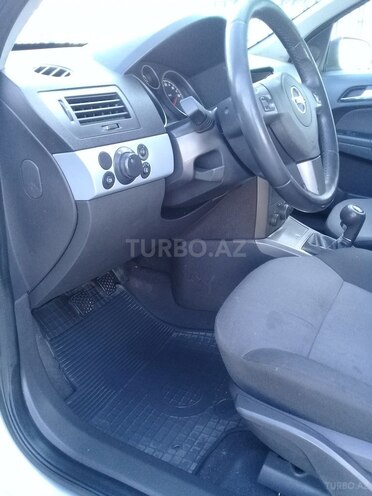 Opel Astra 2006, 253,331 km - 1.3 l - Ağdaş