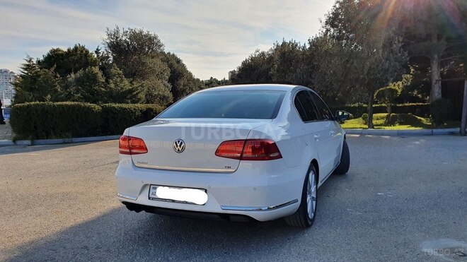 Volkswagen Passat 2011, 107,500 km - 1.8 l - Bakı