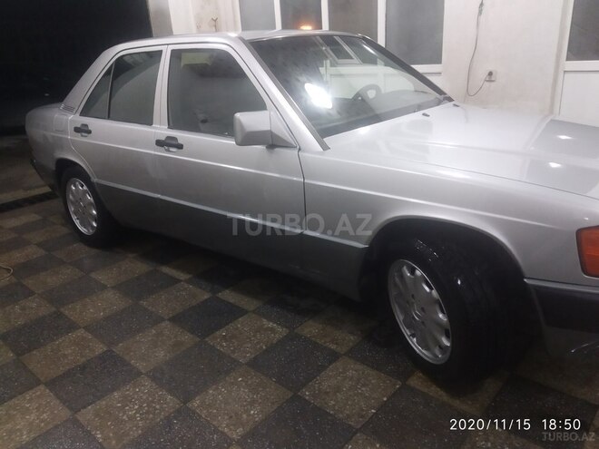 Mercedes 190 1992, 378,878 km - 2.0 l - Bakı