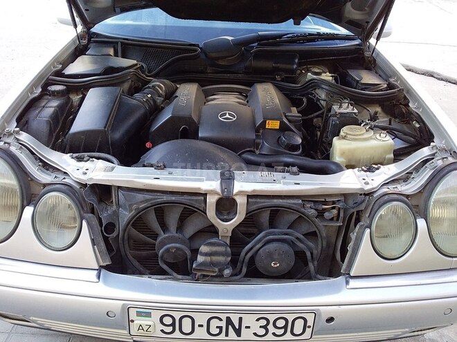 Mercedes E 240 1999, 421,000 km - 2.4 л - Bakı
