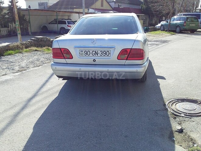 Mercedes E 240 1999, 421,000 km - 2.4 л - Bakı