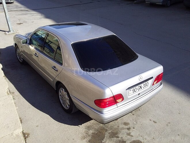 Mercedes E 240 1999, 421,000 km - 2.4 л - Bakı