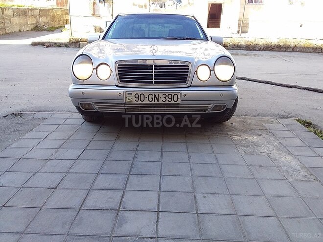 Mercedes E 240 1999, 421,000 km - 2.4 л - Bakı
