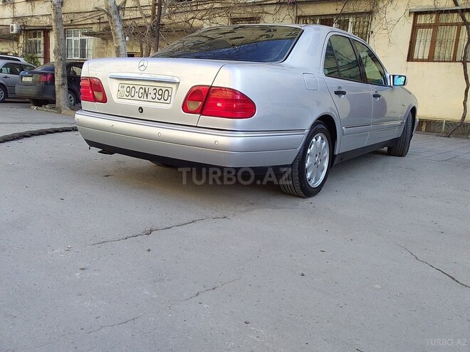 Mercedes E 240 1999, 421,000 km - 2.4 л - Bakı