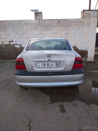 Opel Vectra 1996, 297,000 km - 2.0 l - Şirvan