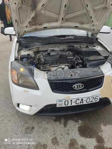 Kia Rio 2011, 300,078 km - 1.4 l - Sumqayıt