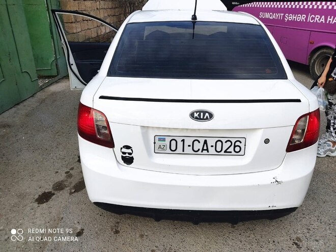 Kia Rio 2011, 300,078 km - 1.4 l - Sumqayıt