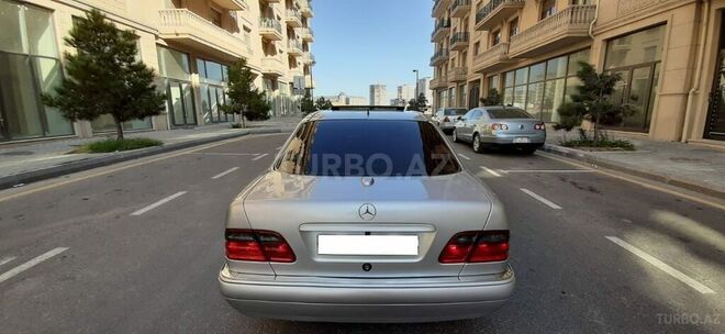 Mercedes E 230 1996, 386,200 km - 2.3 l - Bakı