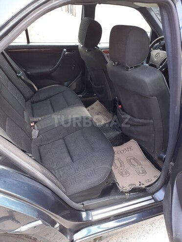 Mercedes C 180 2000, 300,000 km - 1.8 l - Bakı
