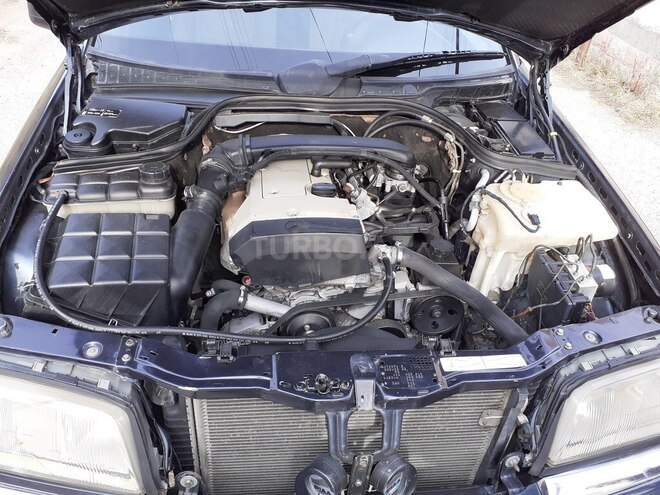 Mercedes C 180 2000, 300,000 km - 1.8 l - Bakı
