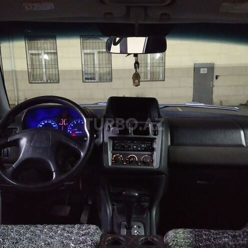 Mitsubishi Pajero io 2000, 191,000 km - 2.0 l - Bakı