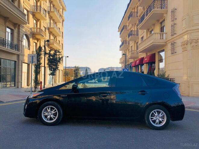 Toyota Prius 2011, 226,000 km - 1.8 l - Bakı
