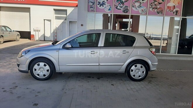 Opel Astra 2005, 162,000 km - 1.4 l - Bakı